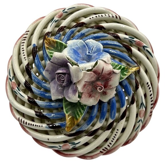 Vtg Hand Painted Spanish Porcelain Trinket Box Twig Style Basket Bloomcore Spain - Picture 2 of 13